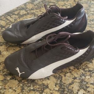 Puma Sneakers